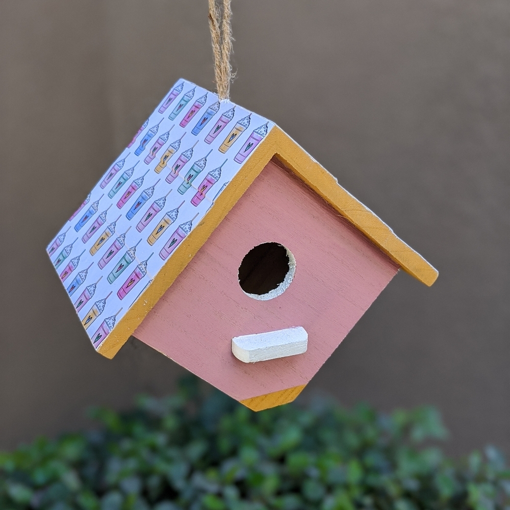 Printed Decoupage roof birdhouse